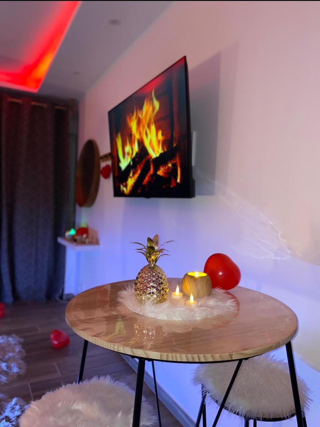 So'Spa Appart' Jacuzzi & Bien-Etre Lingolsheim Esterno foto